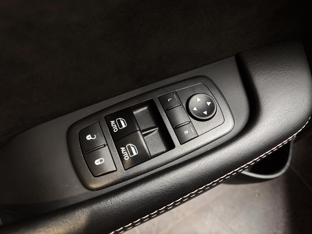 2018 Dodge Challenger SRT DEMON W/HellCrate in Laval, Quebec - 28 - w1024h768px