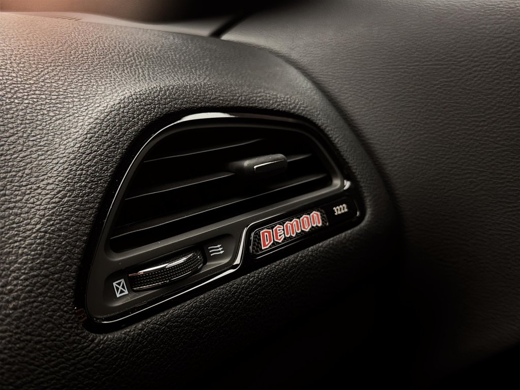 2018 Dodge Challenger SRT DEMON W/HellCrate in Laval, Quebec - 24 - w1024h768px