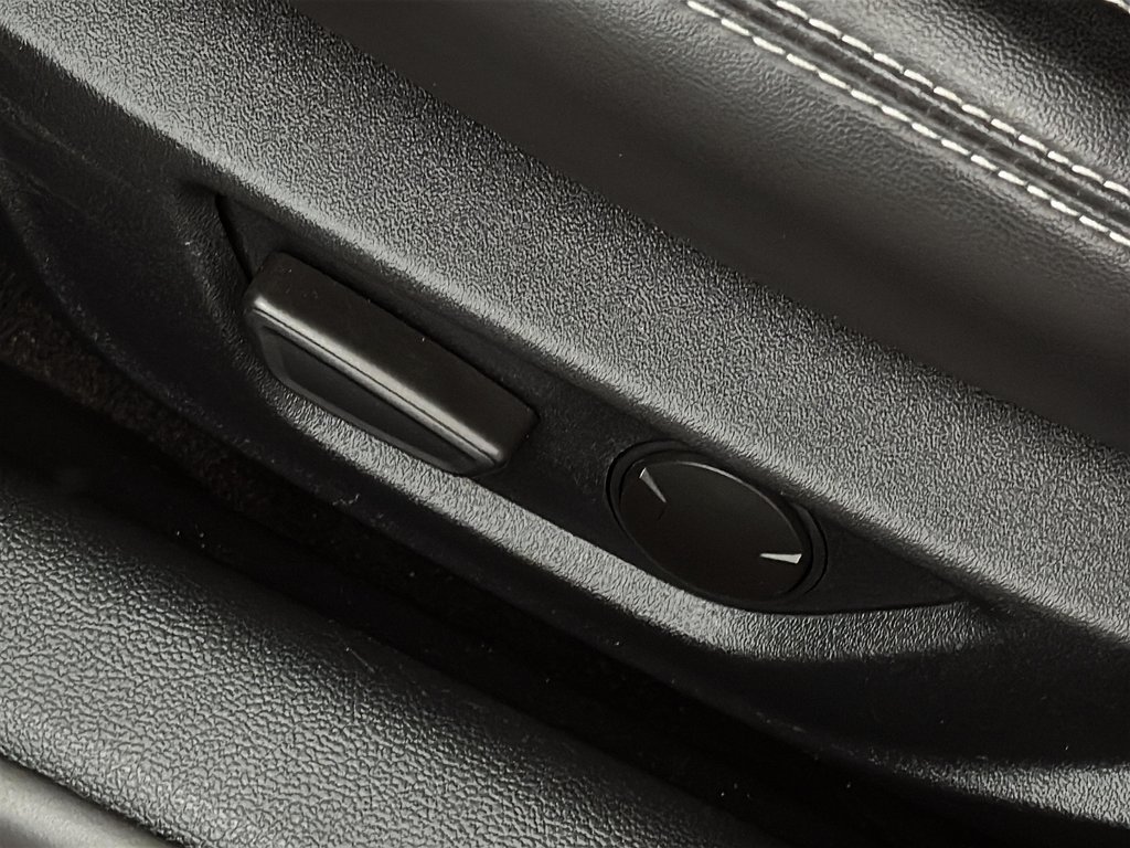 2020 Ford Mustang EcoBoost Convertible in Laval, Quebec - 32 - w1024h768px