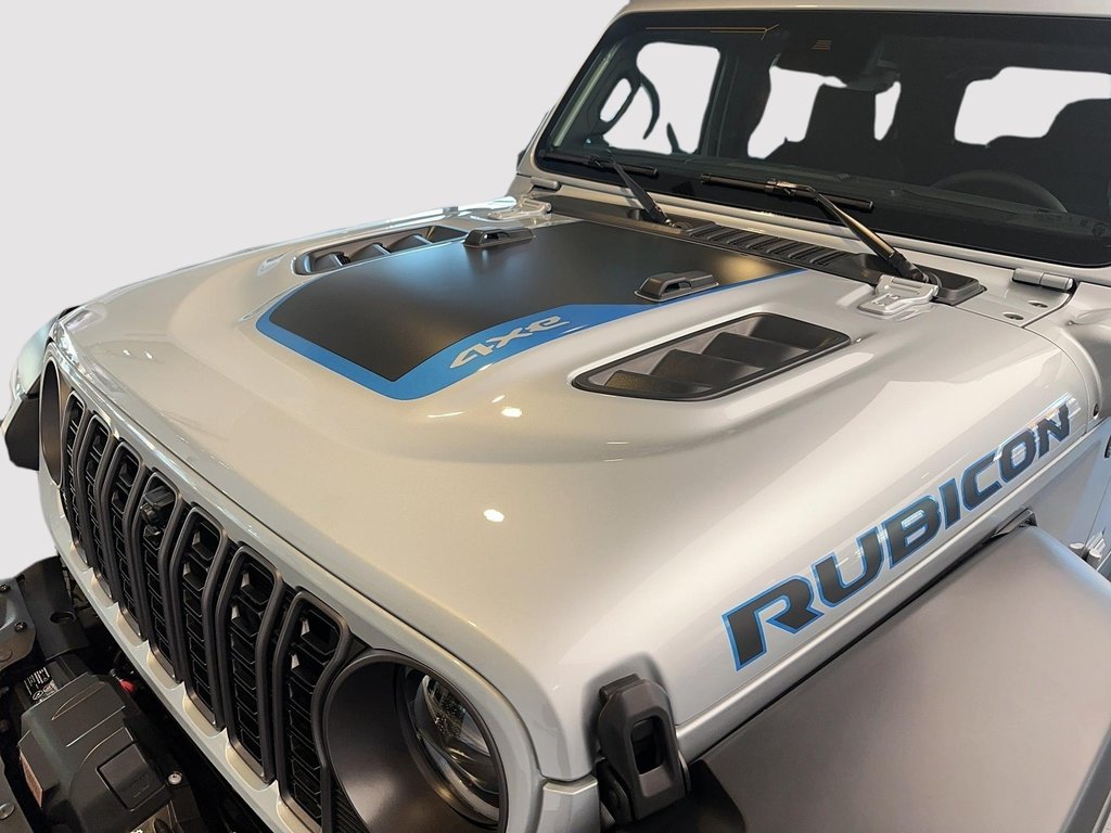 2024  Wrangler 4xe Rubicon 4XE SKY ROOF, Winch in Laval, Quebec - 11 - w1024h768px