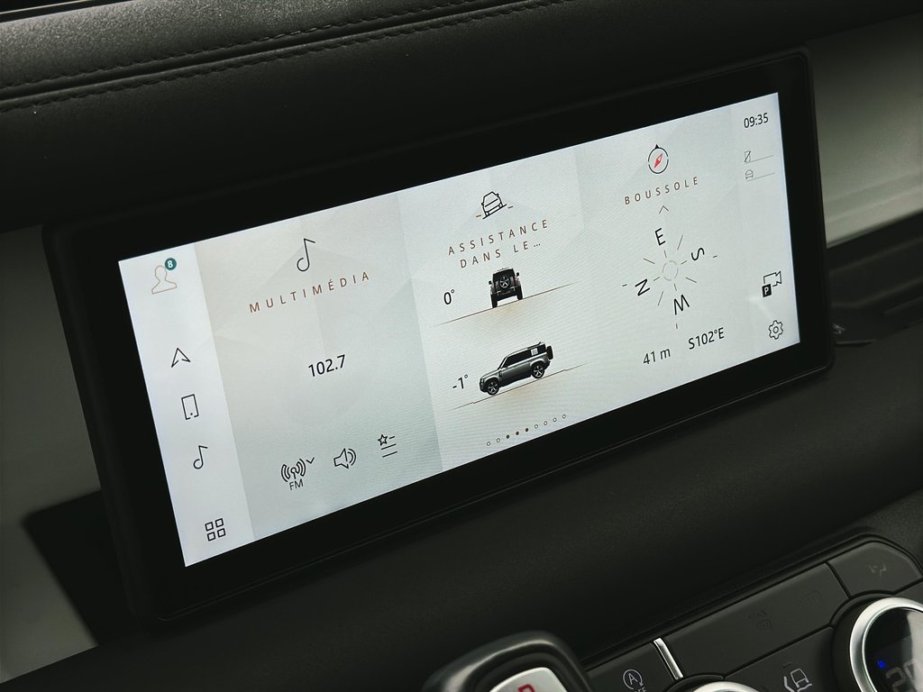 Land Rover Defender 110 X-Dynamic SE AWD 2022 à Laval, Québec - 20 - w1024h768px