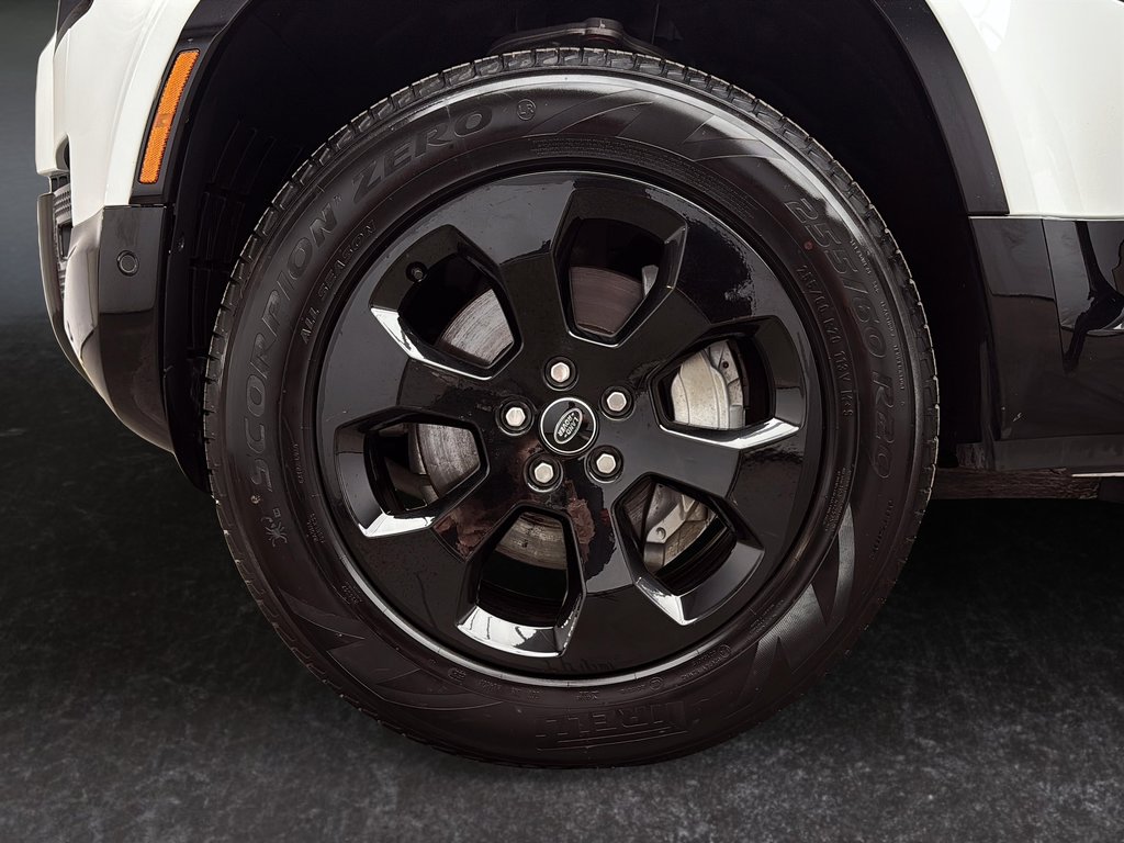 Land Rover Defender 110 X-Dynamic SE AWD 2022 à Laval, Québec - 7 - w1024h768px