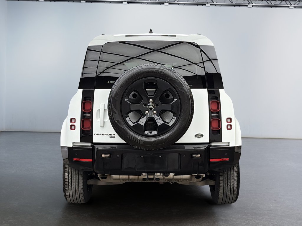 Land Rover Defender 110 X-Dynamic SE AWD 2022 à Laval, Québec - 4 - w1024h768px