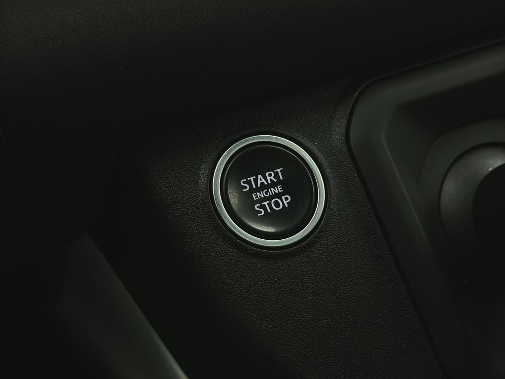 Land Rover Defender 110 X-Dynamic SE AWD 2022 à Laval, Québec - 28 - w1024h768px