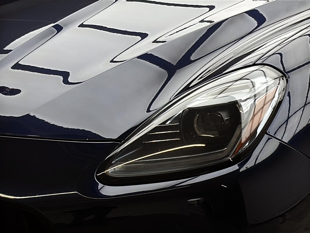 2023 Maserati Grecale Modena AWD in Laval, Quebec - 10 - w1024h768px