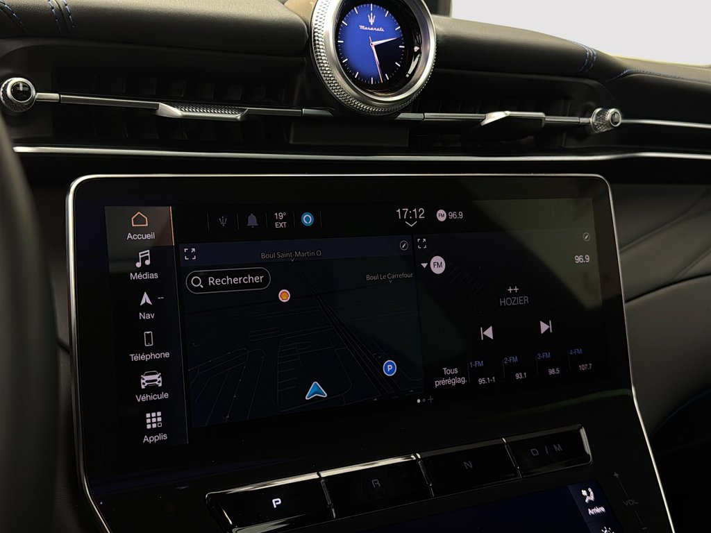 2023 Maserati Grecale Modena AWD in Laval, Quebec - 21 - w1024h768px