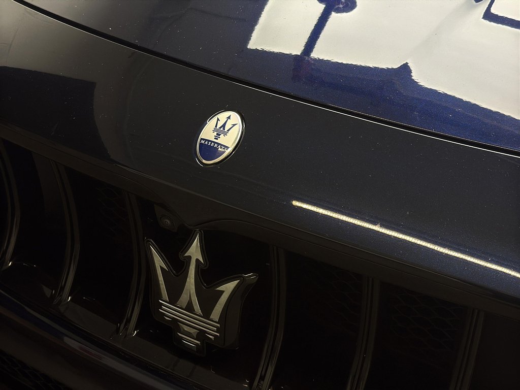 2023 Maserati Grecale Modena AWD in Laval, Quebec - 7 - w1024h768px