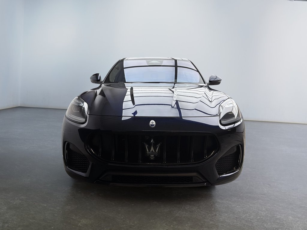 2023 Maserati Grecale Modena AWD in Laval, Quebec - 6 - w1024h768px