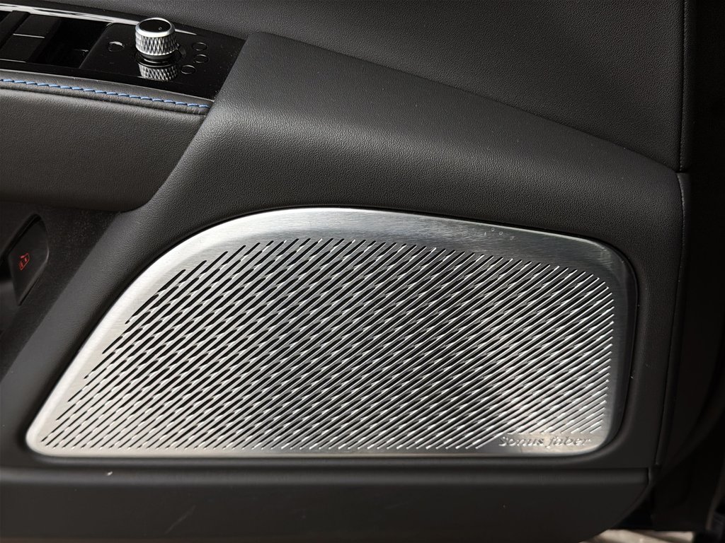 2023 Maserati Grecale Modena AWD in Laval, Quebec - 29 - w1024h768px