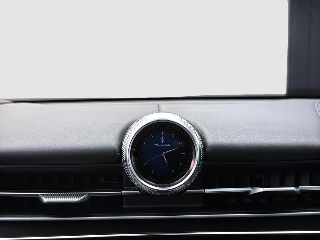 2023 Maserati Grecale Modena AWD in Laval, Quebec - 19 - w1024h768px