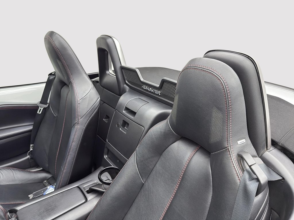 2016 Mazda MX-5 GT convertible manual in Laval, Quebec - 20 - w1024h768px