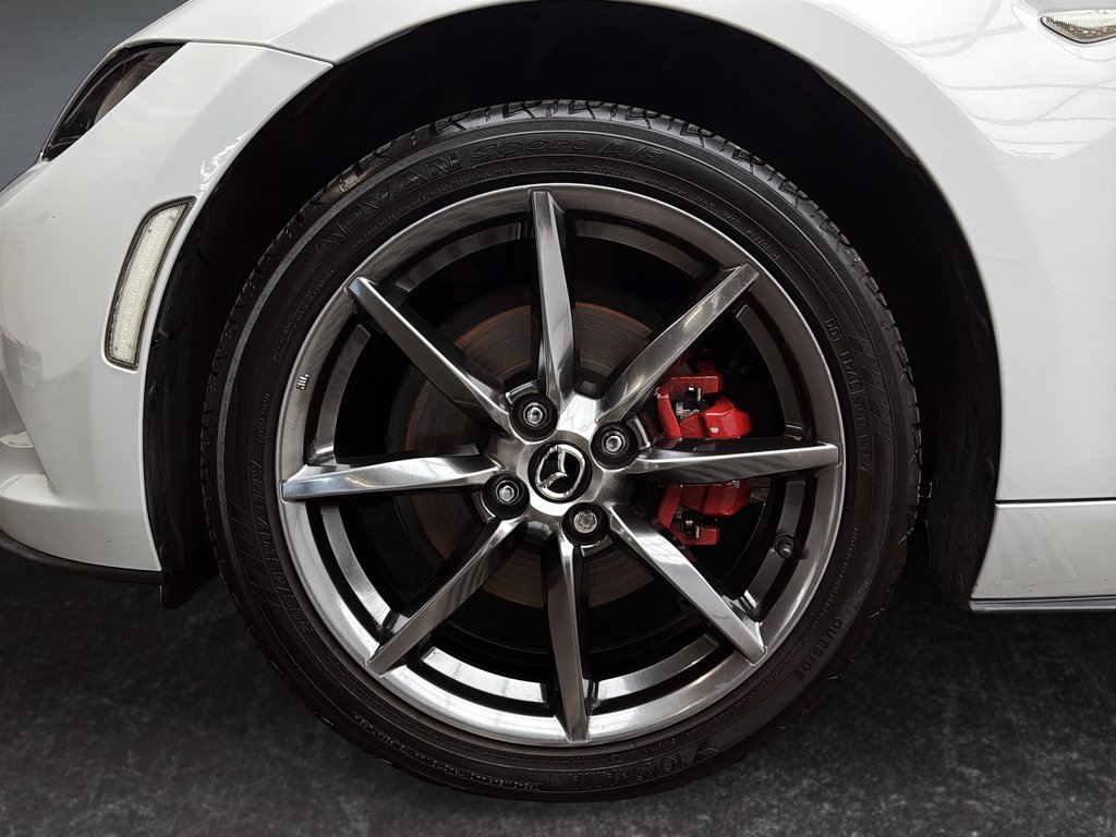 2016 Mazda MX-5 GT convertible manual in Laval, Quebec - 12 - w1024h768px