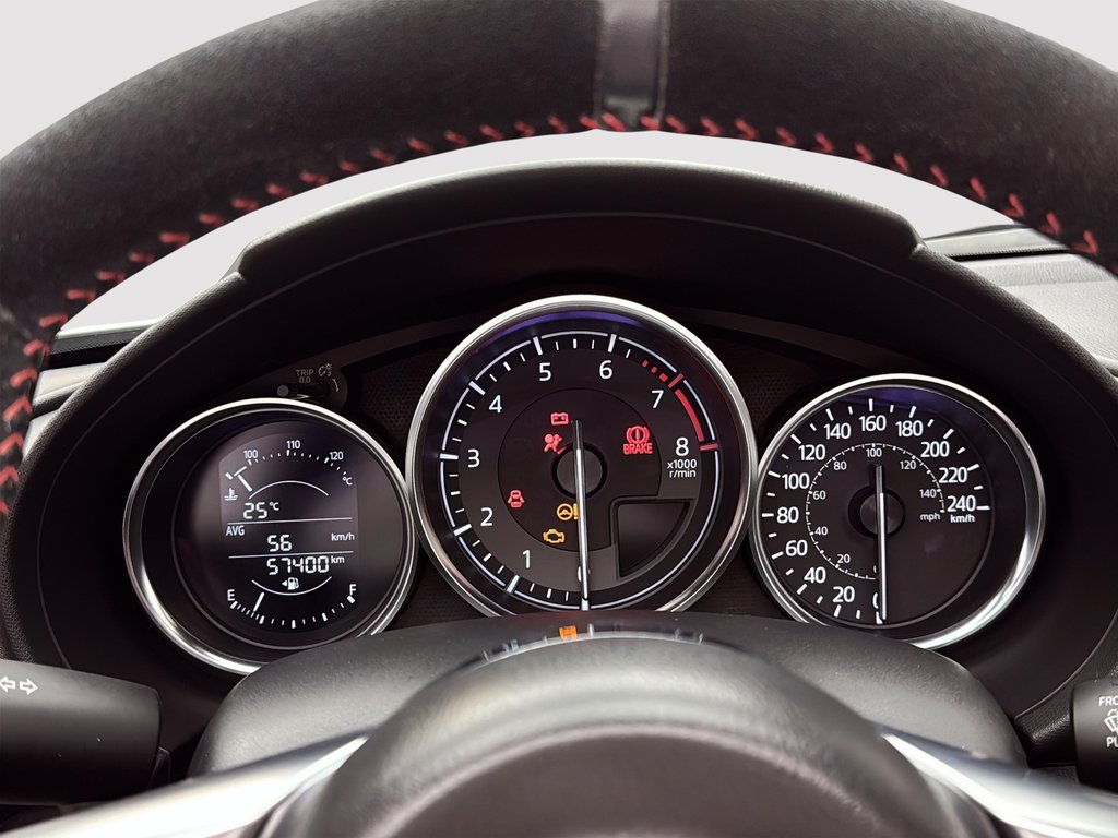 2016 Mazda MX-5 GT convertible manual in Laval, Quebec - 15 - w1024h768px