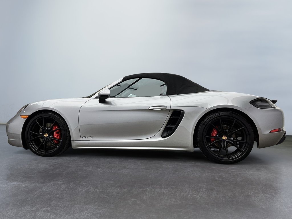 2018  718 Boxster GTS Roadster in Laval, Quebec - 11 - w1024h768px