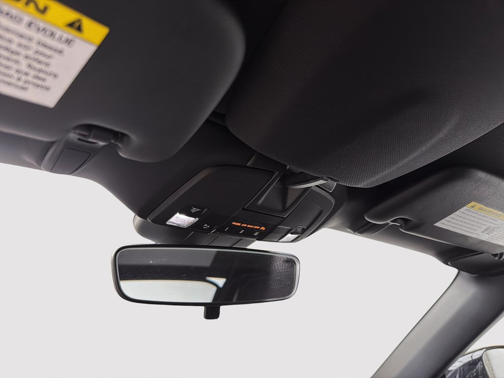 2018 Porsche 718 Boxster Manual transmission in Laval, Quebec - 22 - w1024h768px
