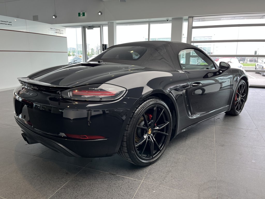 2019  718 Boxster S PDK, Sport Tailpipes, 20 Carrera S Wheels in Laval, Quebec - 3 - w1024h768px