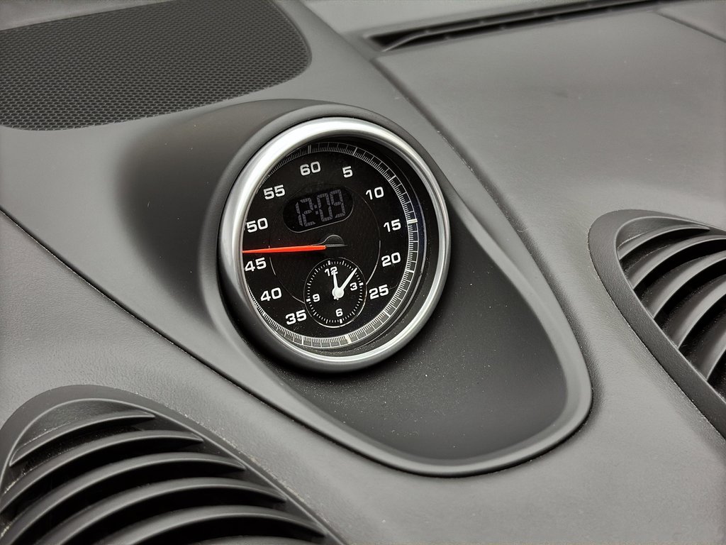 2023 Porsche 718 Boxster GTS 4.0L PDK, Premium Package, Carbon Fiber trim in Laval, Quebec - 28 - w1024h768px