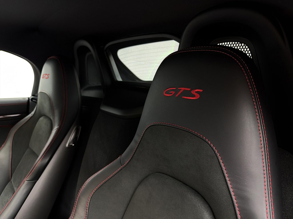 2024 Porsche 718 Boxster GTS 4.0 Roadster in Laval, Quebec - 30 - w1024h768px