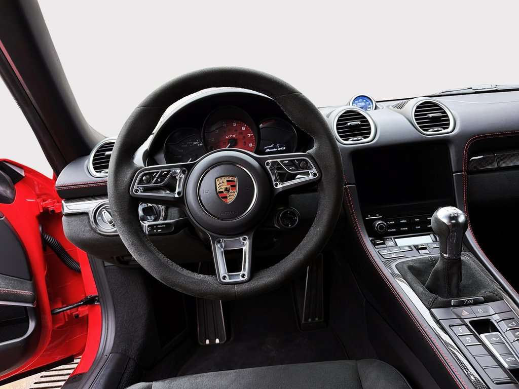 2024 Porsche 718 Boxster GTS 4.0 Roadster in Laval, Quebec - 19 - w1024h768px