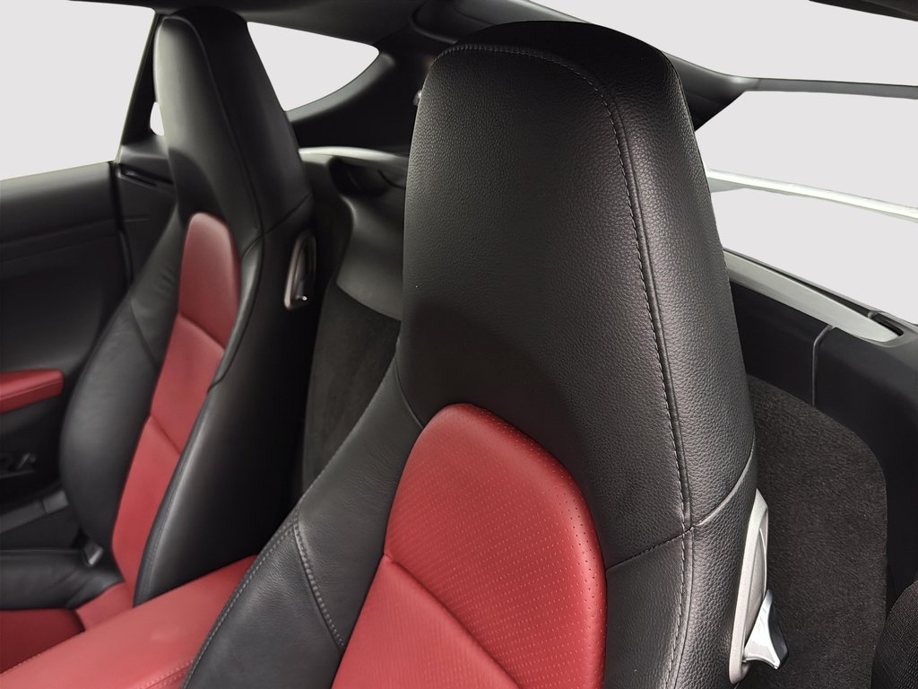 2018 Porsche 718 Cayman PDK BOSE in Laval, Quebec - 26 - w1024h768px
