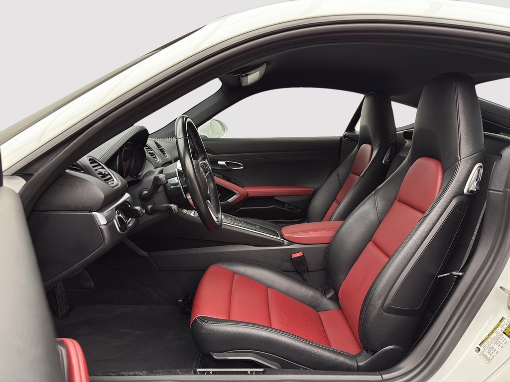 2018 Porsche 718 Cayman PDK BOSE in Laval, Quebec - 14 - w1024h768px