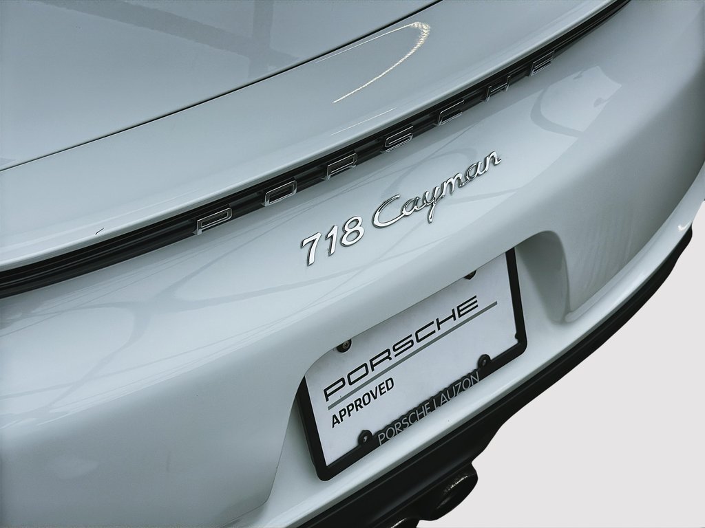 2018 Porsche 718 Cayman PDK BOSE in Laval, Quebec - 9 - w1024h768px