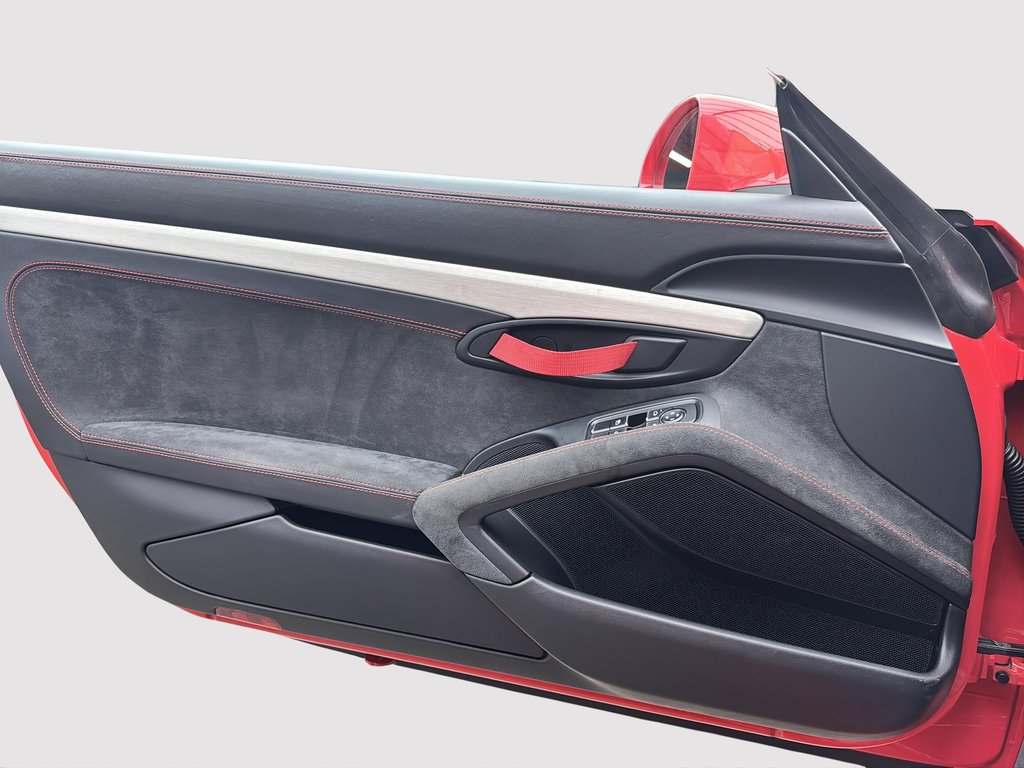 Porsche 718 Cayman GT4 Manual w/ Full Bucket Seats 2020 à Laval, Québec - 27 - w1024h768px