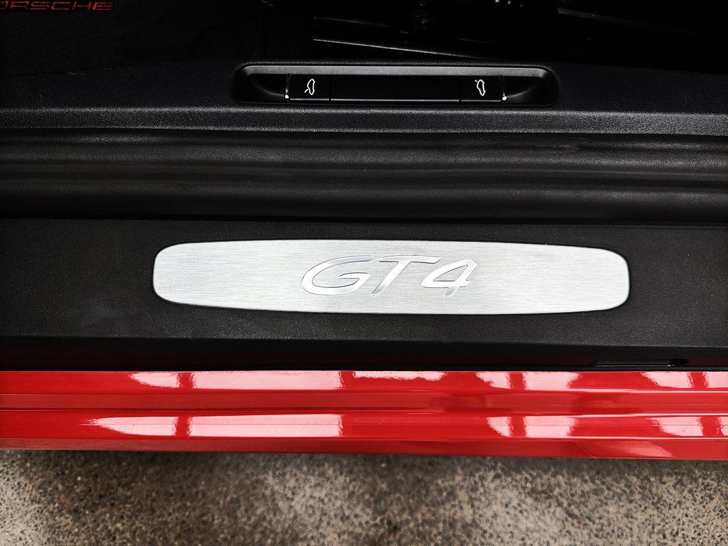 Porsche 718 Cayman GT4 Manual w/ Full Bucket Seats 2020 à Laval, Québec - 30 - w1024h768px