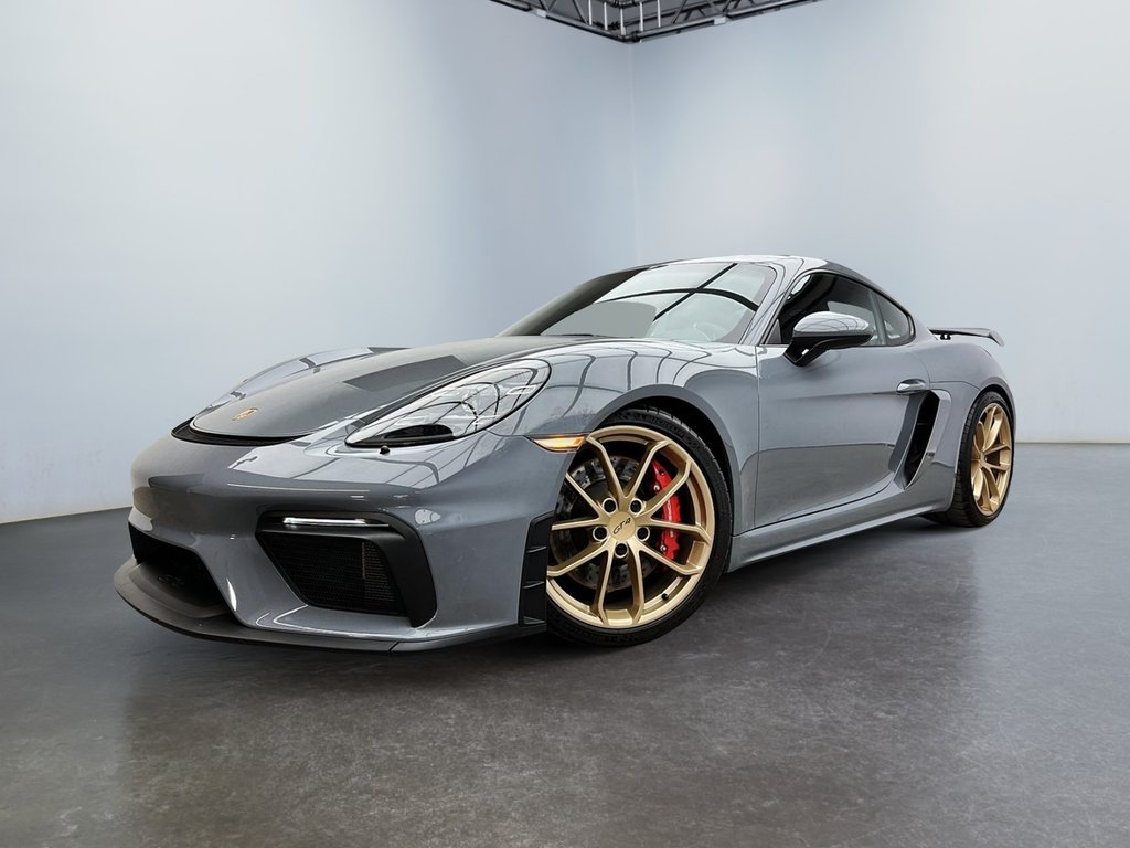 2023  718 Cayman GT4 Manual Chrono Package in Laval, Quebec - 1 - w1024h768px
