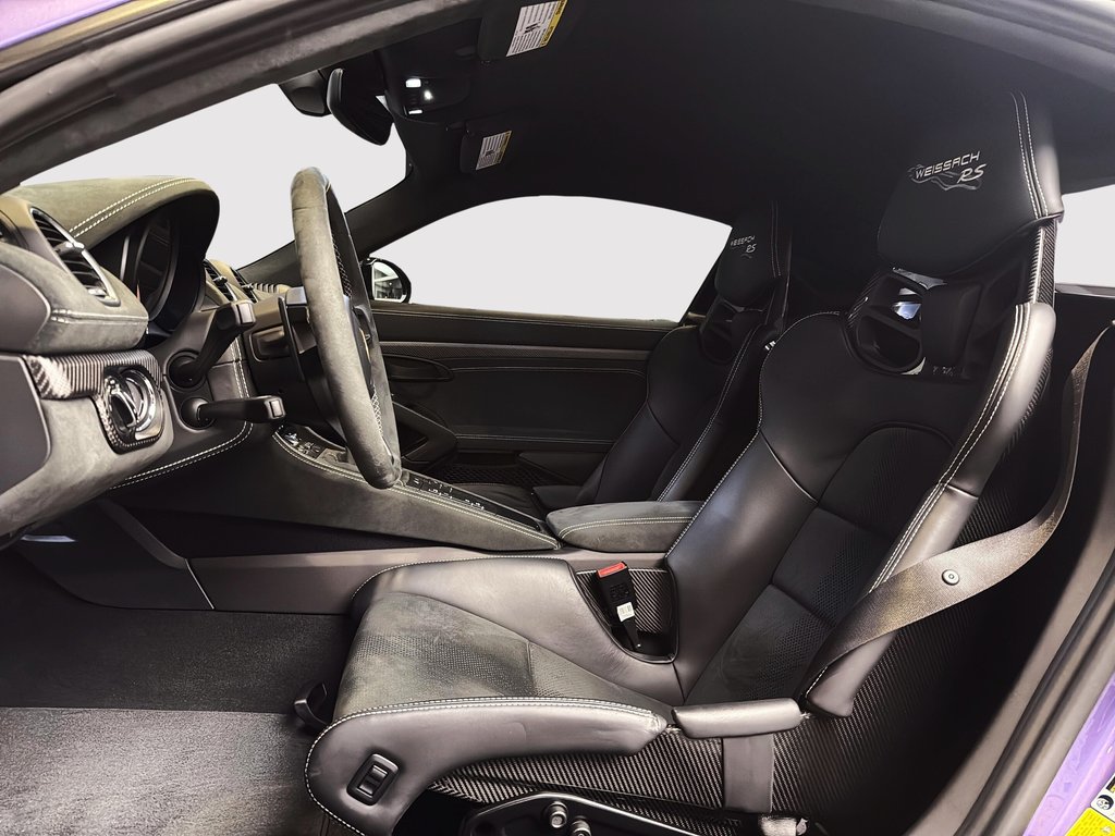 Porsche 718 Cayman GT4 RS Weissach Package 2023 à Laval, Québec - 16 - w1024h768px