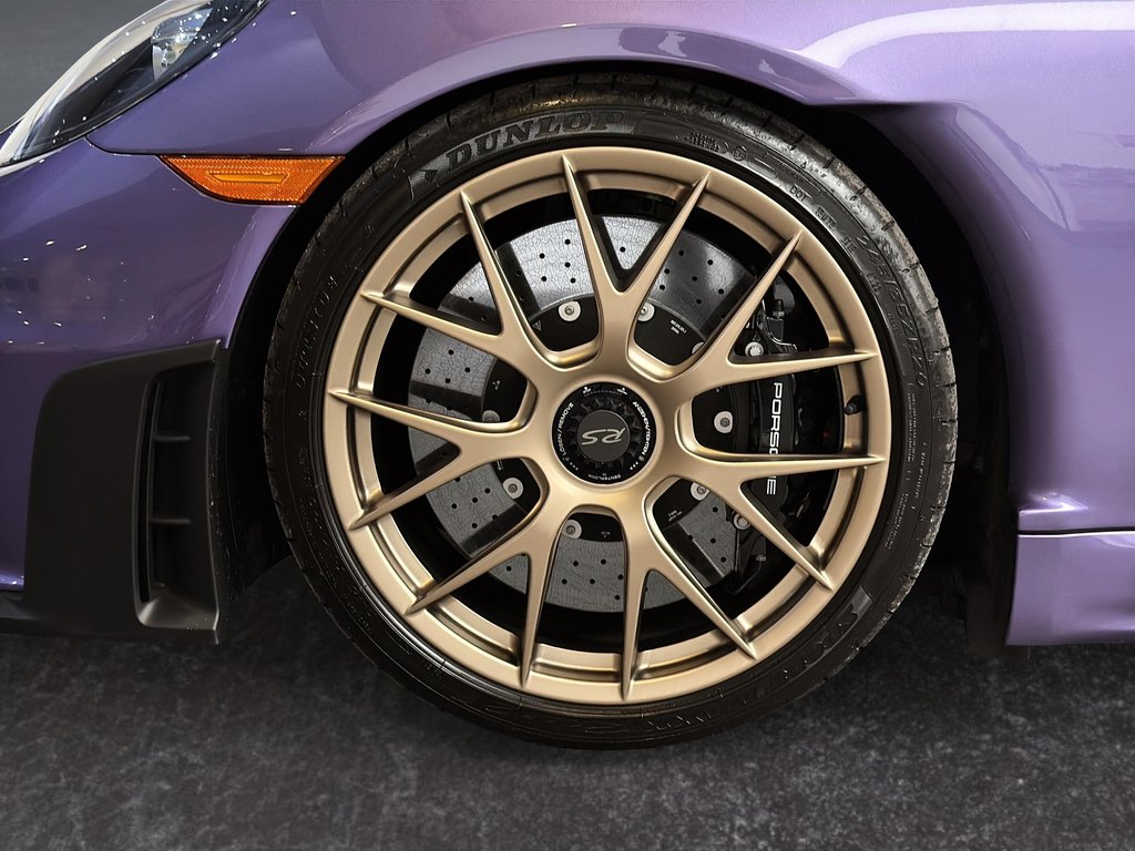 Porsche 718 Cayman GT4 RS Weissach Package 2023 à Laval, Québec - 12 - w1024h768px