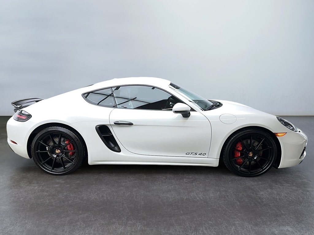 2024  718 Cayman GTS 4.0L  Premium Package in Laval, Quebec - 6 - w1024h768px