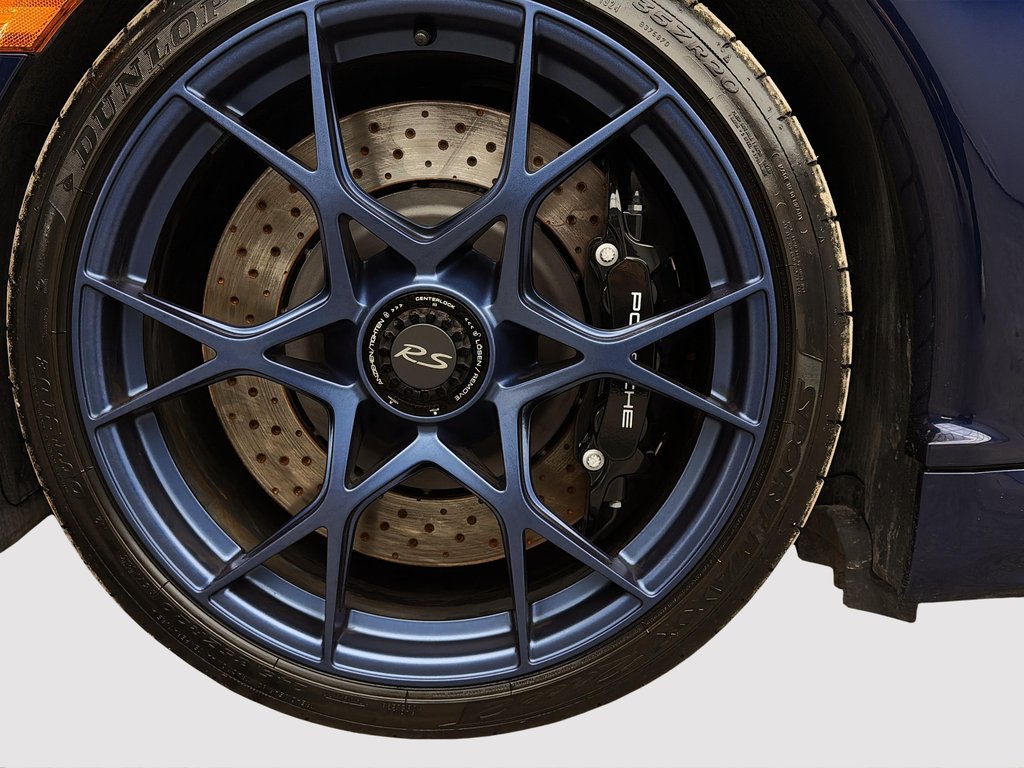 Porsche 718 Cayman GT4 RS Weissach Package 2024 à Laval, Québec - 15 - w1024h768px