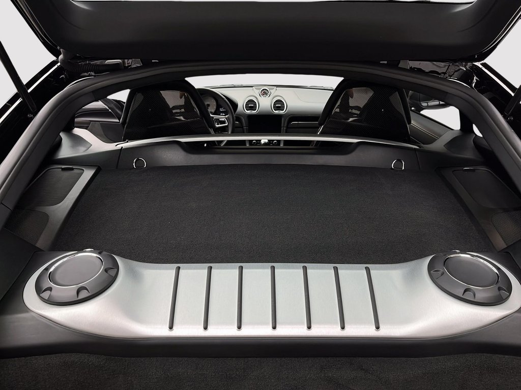 2024 Porsche 718 Cayman GTS 4.0 in Laval, Quebec - 24 - w1024h768px