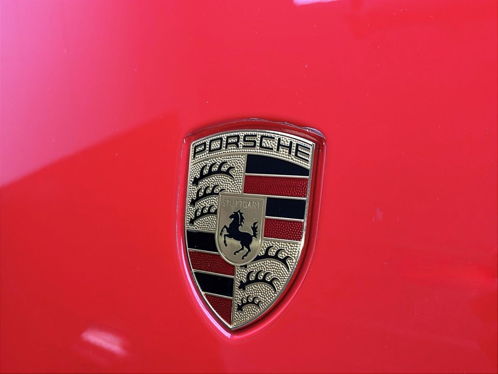 2020 Porsche 718 Spyder in Laval, Quebec - 9 - w1024h768px
