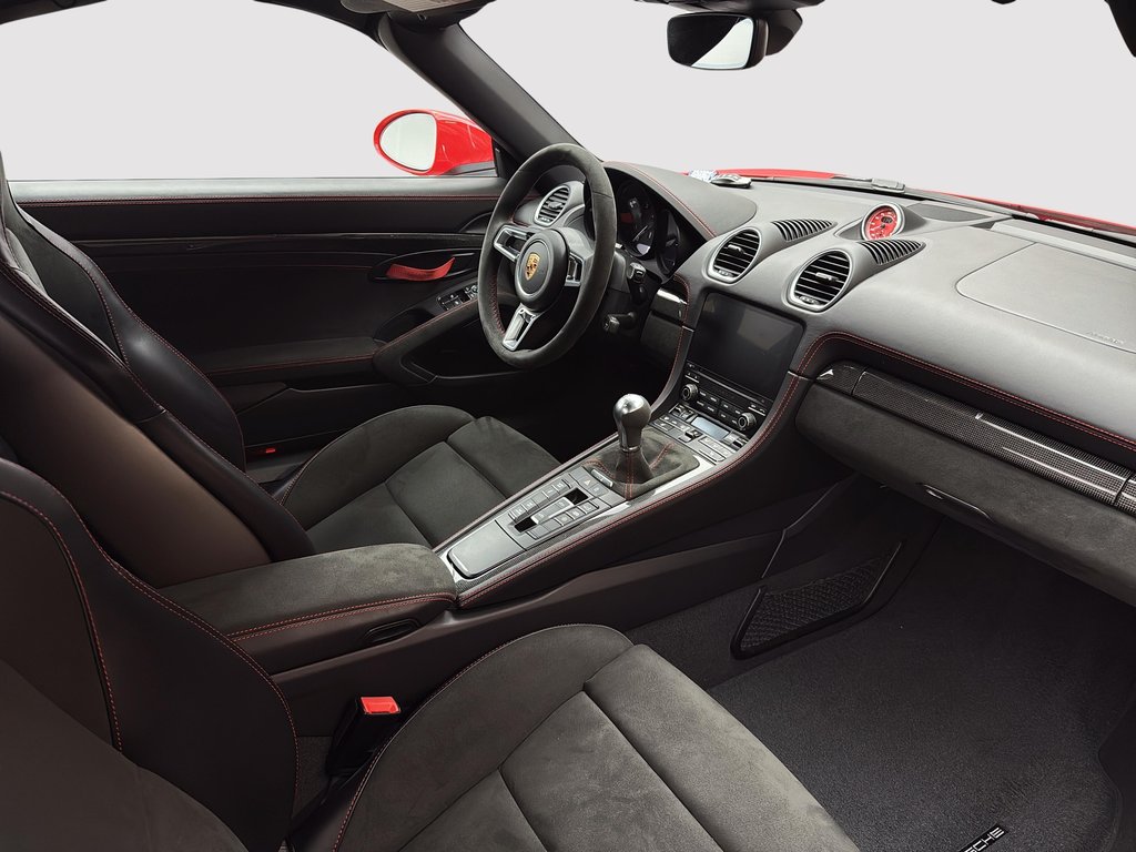2022 Porsche 718 Spyder Roadster in Laval, Quebec - 21 - w1024h768px