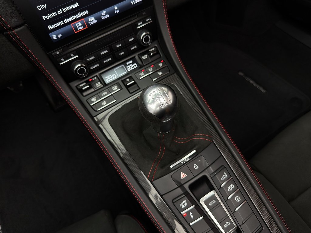 2022 Porsche 718 Spyder Roadster in Laval, Quebec - 25 - w1024h768px