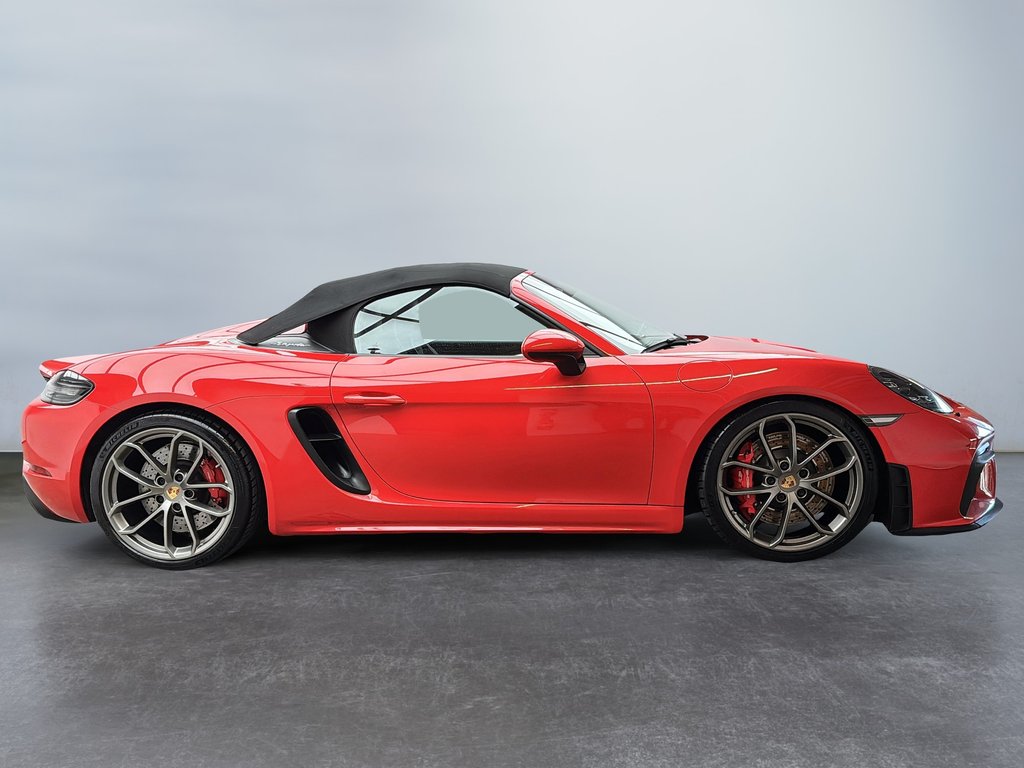 2022 Porsche 718 Spyder Roadster in Laval, Quebec - 9 - w1024h768px