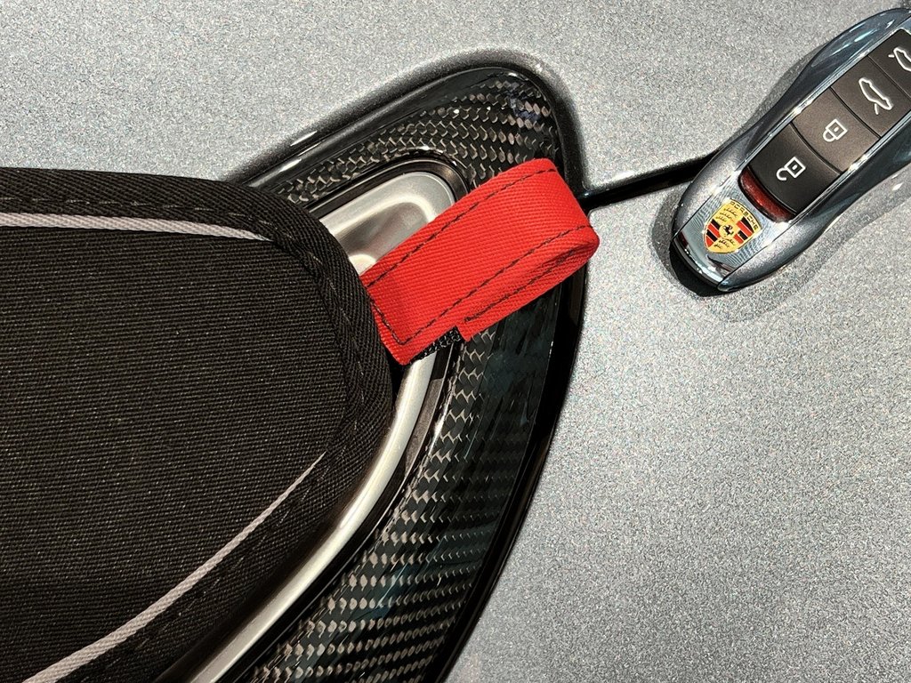 Porsche 718 Spyder RS  Weissach Package, PCCB,+++ 2024 à Laval, Québec - 19 - w1024h768px