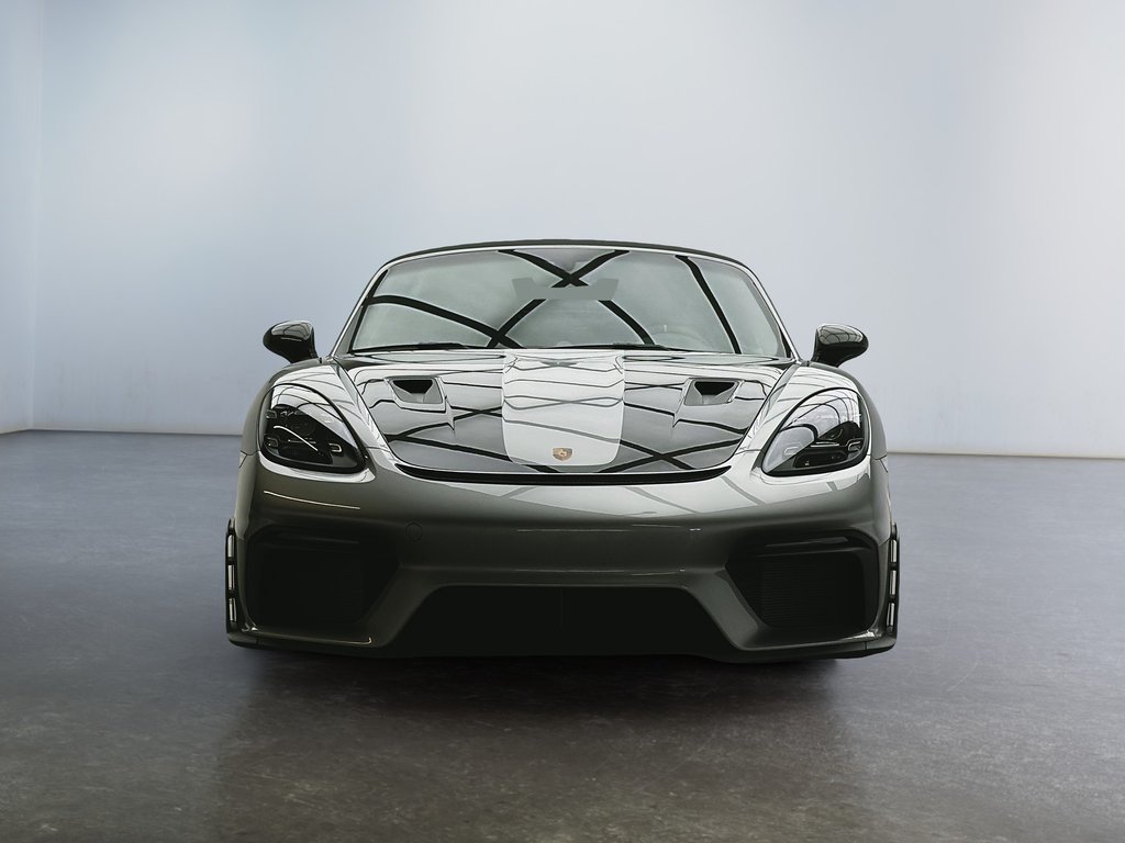 Porsche 718 Spyder RS Weissach Package 2024 à Laval, Québec - 6 - w1024h768px