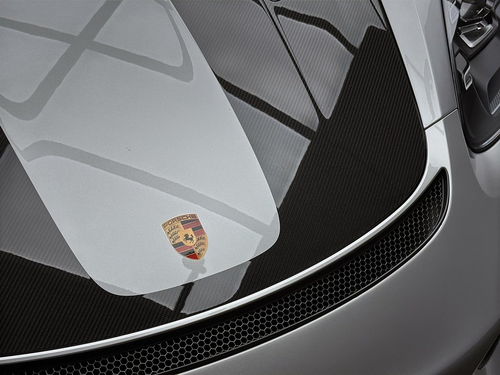 Porsche 718 Spyder RS Weissach Package 2024 à Laval, Québec - 8 - w1024h768px