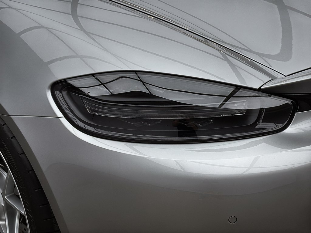 Porsche 718 Spyder RS Weissach Package 2024 à Laval, Québec - 11 - w1024h768px