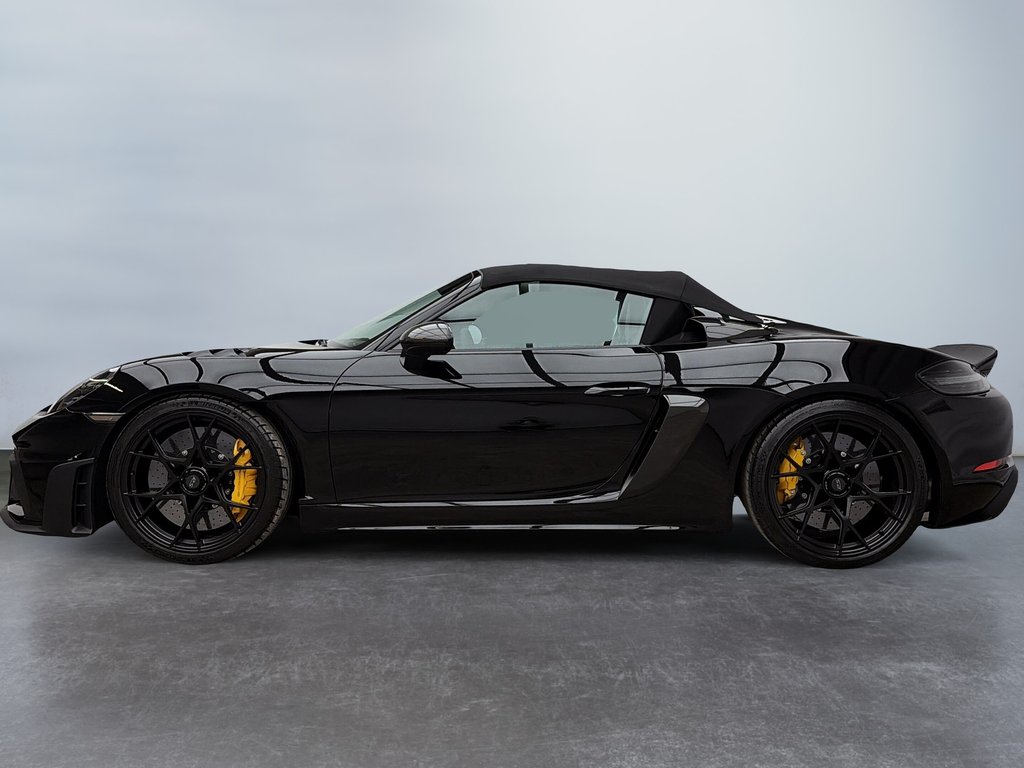 2024 Porsche 718 Spyder RS Roadster in Laval, Quebec - 5 - w1024h768px
