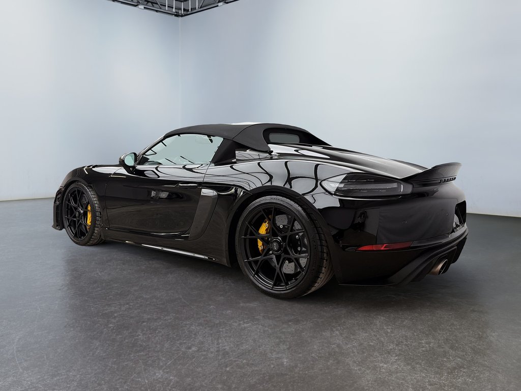2024 Porsche 718 Spyder RS Roadster in Laval, Quebec - 6 - w1024h768px