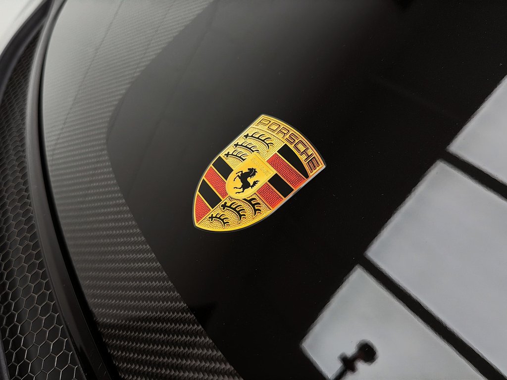 2024 Porsche 718 Spyder RS Roadster in Laval, Quebec - 10 - w1024h768px