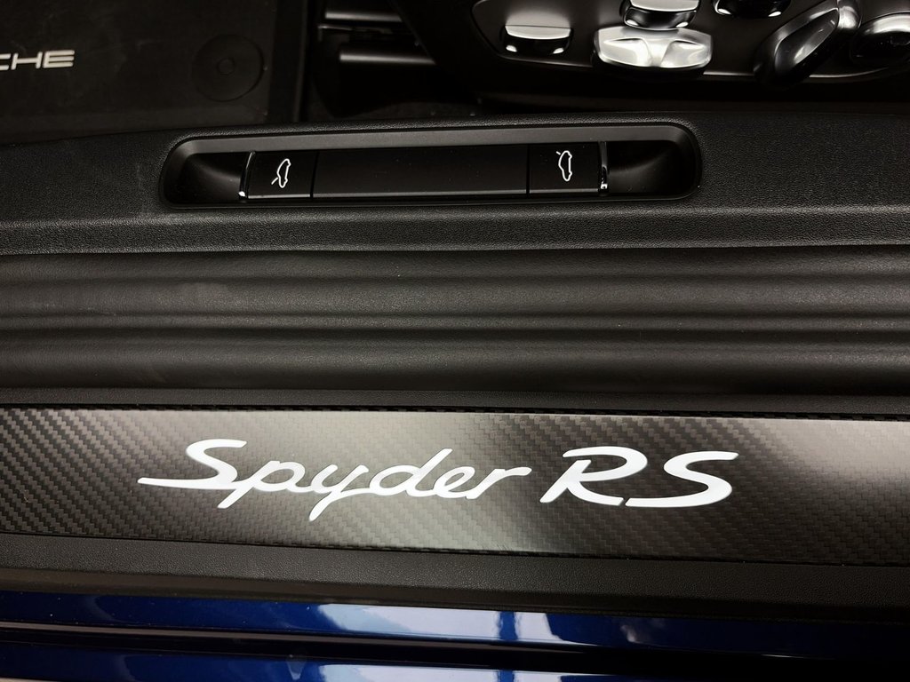 Porsche 718 Spyder RS 2025 à Laval, Québec - 32 - w1024h768px
