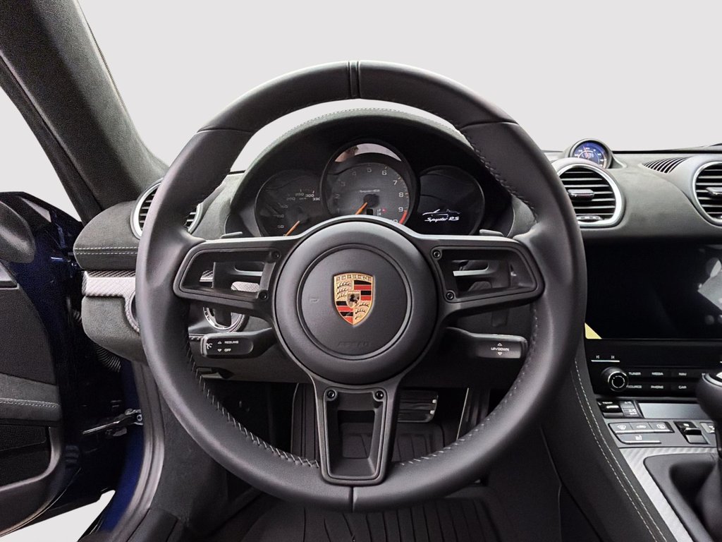 Porsche 718 Spyder RS 2025 à Laval, Québec - 18 - w1024h768px
