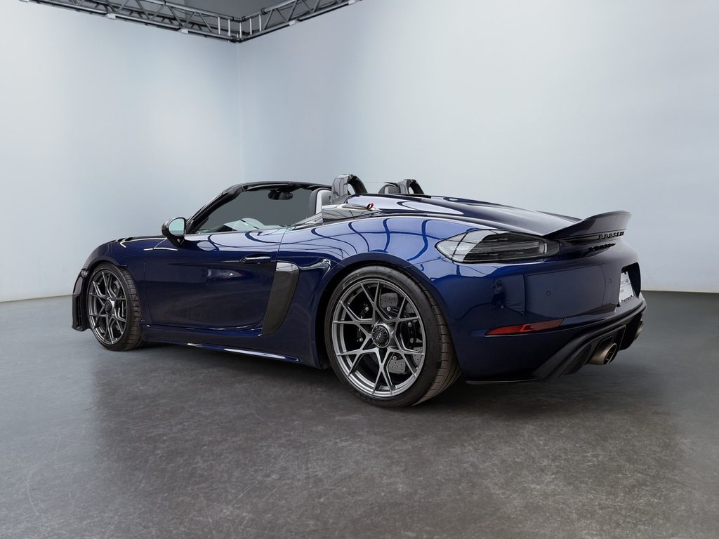 Porsche 718 Spyder RS 2025 à Laval, Québec - 3 - w1024h768px