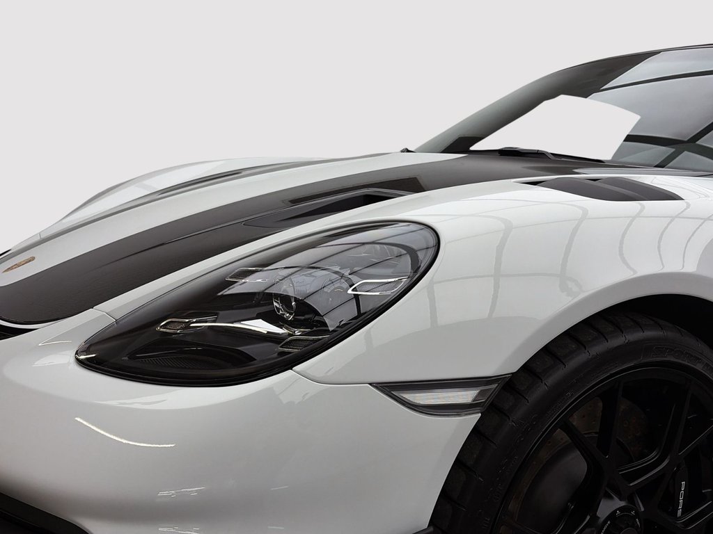 Porsche 718 Spyder RS 2025 à Laval, Québec - 16 - w1024h768px