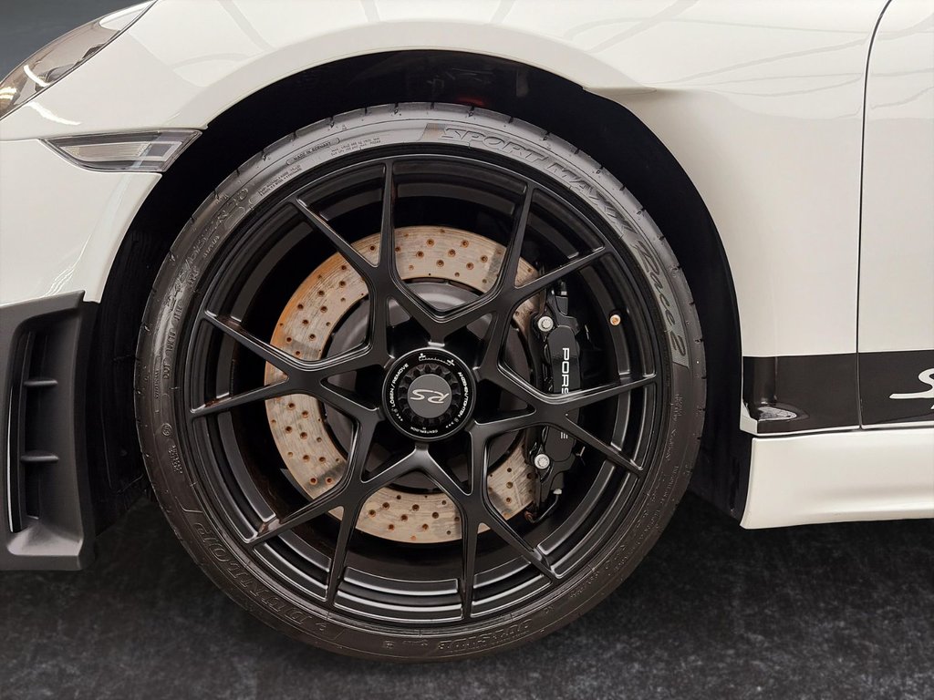Porsche 718 Spyder RS 2025 à Laval, Québec - 11 - w1024h768px